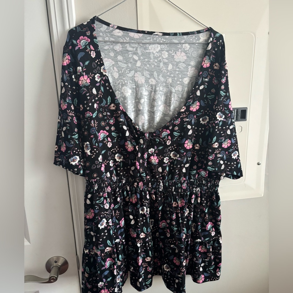 Torrid floral top
